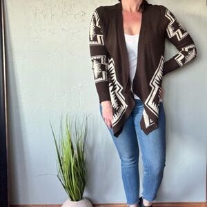 Downtown Coalition Brown Cream Southwestern Pattern Knit Asymmetrical Cardigan